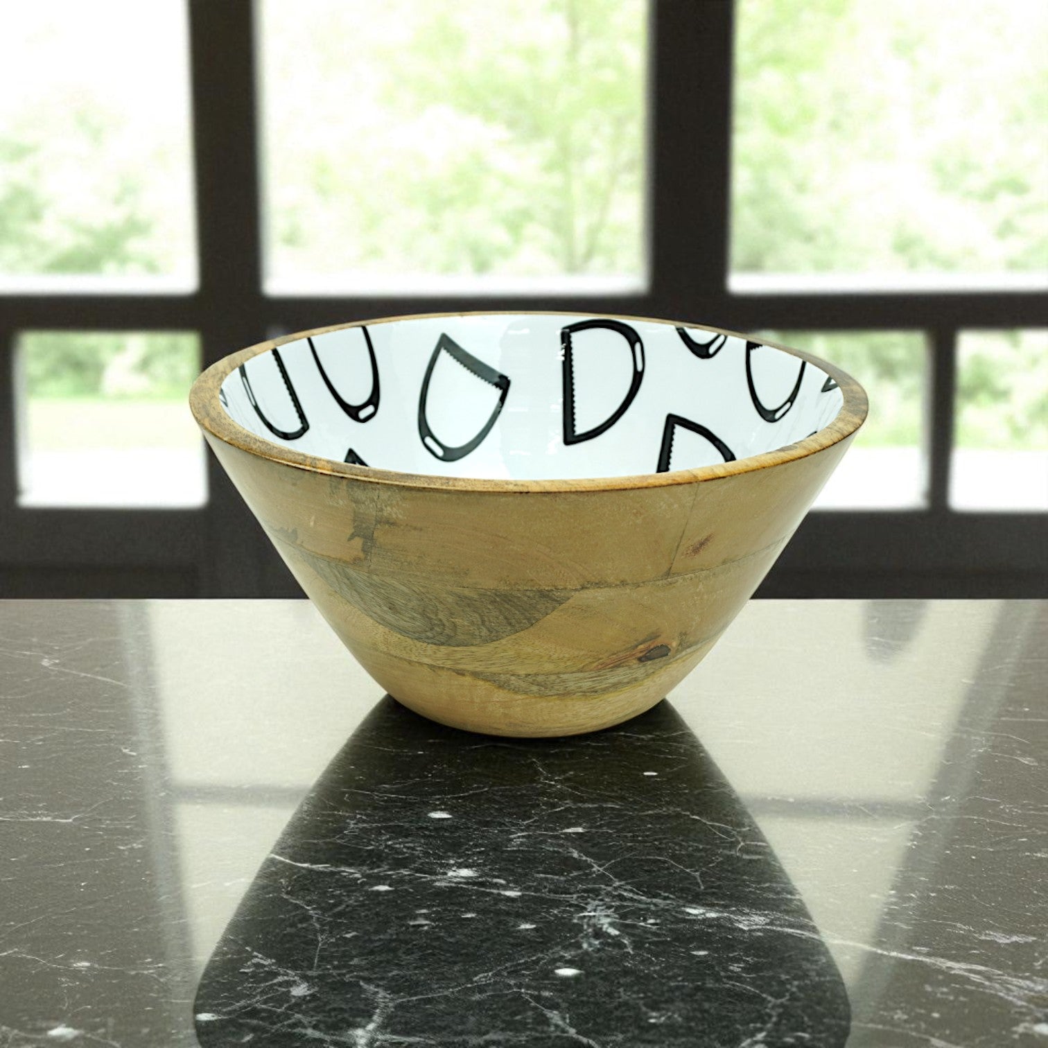 Horse Stirrup Bowl Acrylic Finish Round 10"