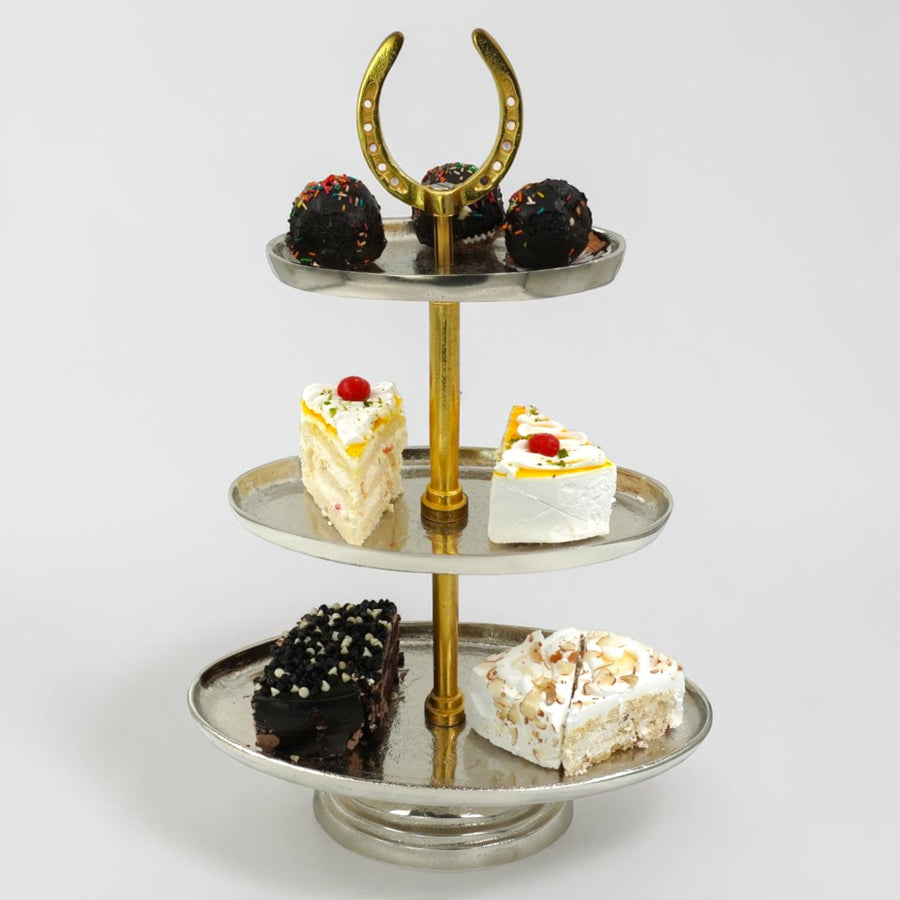 Horse Shoe Cake Stand 3-Tier Oval