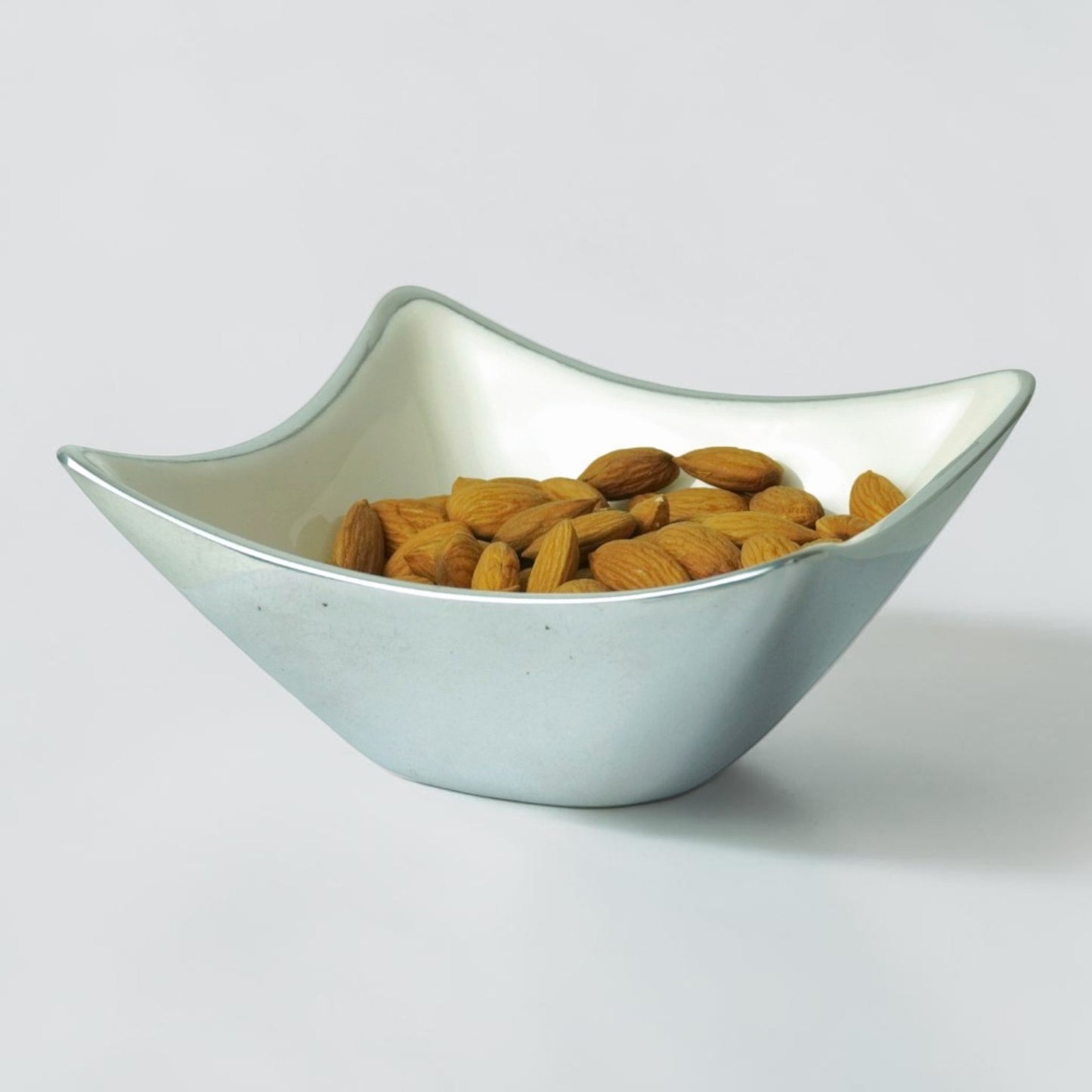 Equestrian Bowl Acrylic Finish 4-Corner Square 9"